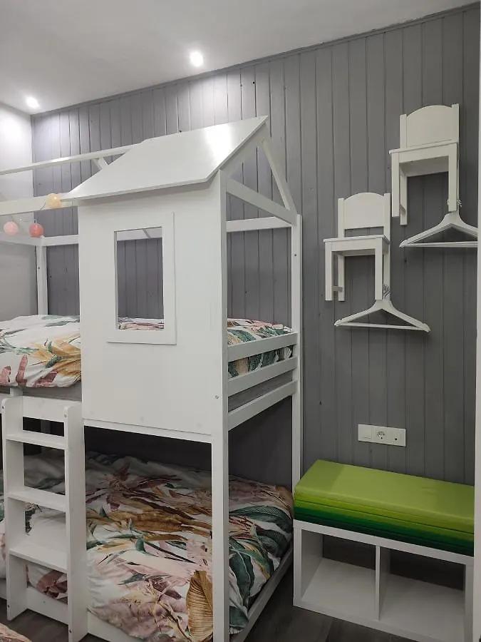 Sueños de Azahar Palacio Viana con wifi y parking gratuito para coche de longitud inferior a 4'700m Córdoba Apartamento