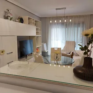 https://apartamento-bajondillo-playa-torremolinos.hotelsinnerja.org