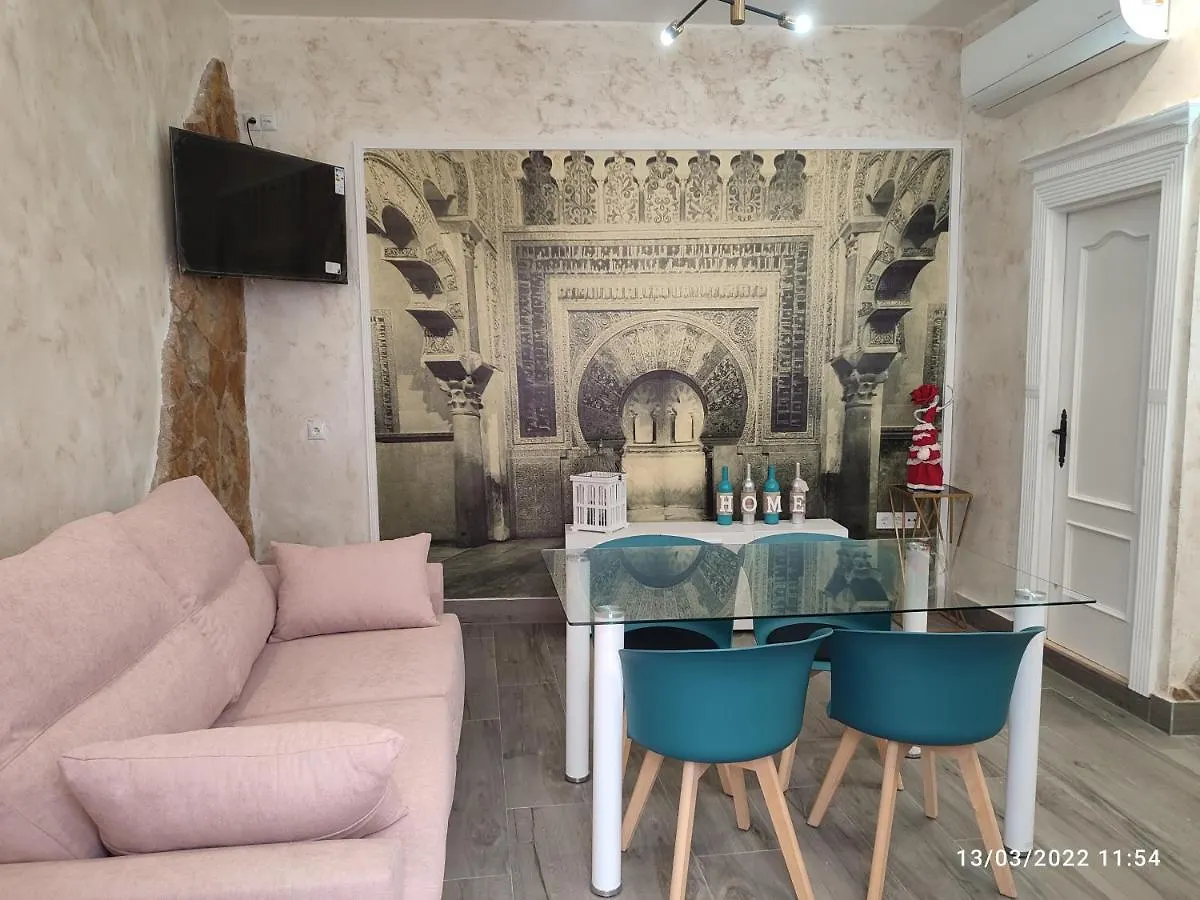 Suenos De Azahar: Palacio Viana with WiFi and Parking Cordoba